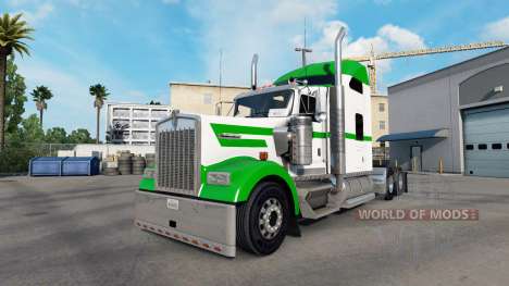 Skin White & Green on the truck Kenworth W900 for American Truck Simulator